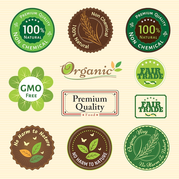 Vettore set di qualità organica non chimica e distintivi di emblema dell'etichetta di garanzia del commercio equo e solidale per frutta e verdura vegetale