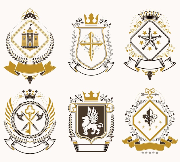 Set van oude stijl heraldiek vector emblemen, vintage illustraties versierd met monarch accessoires, torens, vijfhoekige sterren, wapen en arsenaal. wapen collectie.