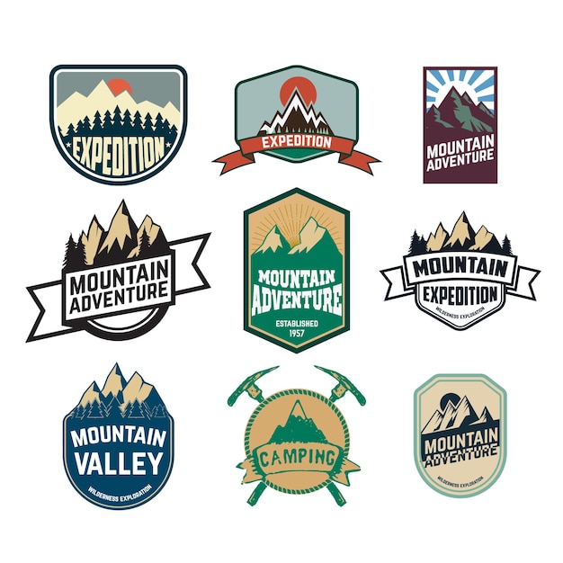 Set van vintage stijl bergen expeditie labels en badges en ontwerp elementen Vector logobadge