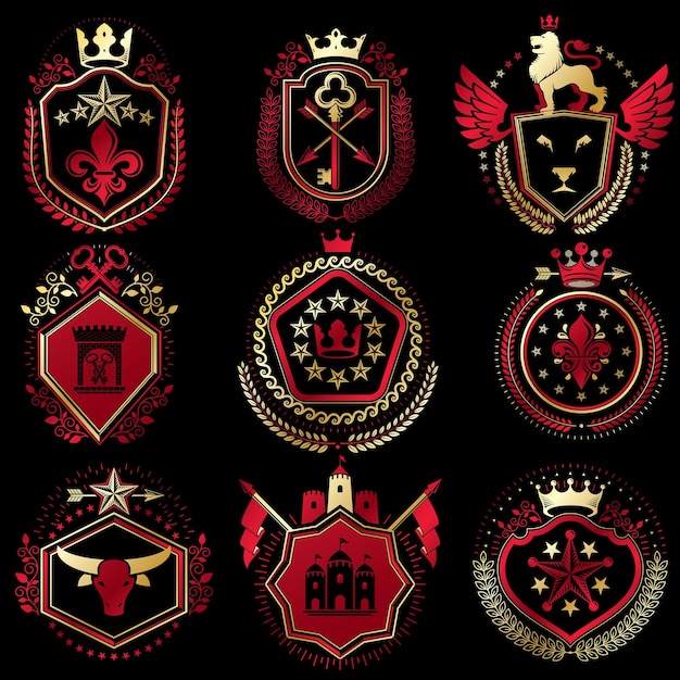 ベクトルヴィンテージ要素のセット、レトロなデザインで様式化された紋章ラベル。中世の要塞、君主の王冠、十字架、武器庫で構成された象徴的なイラストコレクション。
