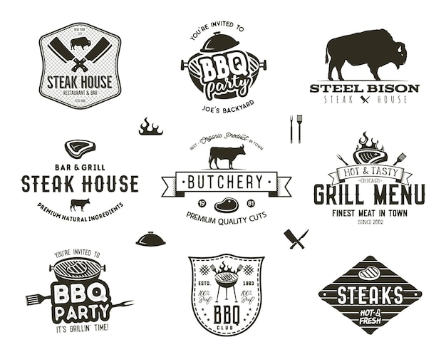 Vector set vintage steakhouse, bbq-feest, barbecue grill badges, etiketten. retro typografie hand getekende stijl. slager logo ontwerp met boekdruk effect. vectorillustratie geïsoleerd op een witte achtergrond.