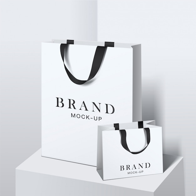 Vector shopping bag  . white blank paper bags. shopping product package for corporate brand template.