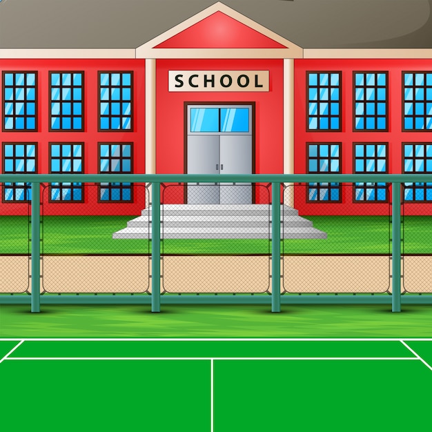 Спортивная площадка перед зданием школы