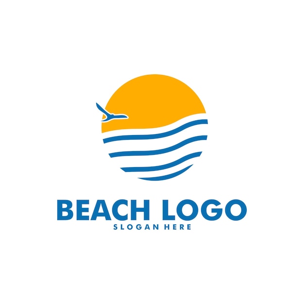 Strand logo ontwerp Vector strand palm en zonsondergang vector sjabloon