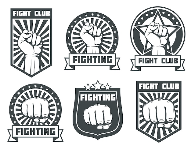Strijdclub met vuist uitstekende etiketten, emblemen, emblemen vectorreeks. Bokssport, kickboksen logo