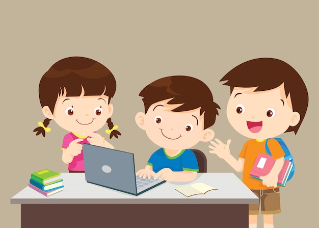 学生の男の子と女の子が黒板の前に座っています。