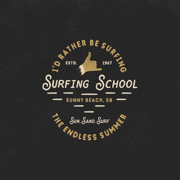 Logo di surf estivo con segno di shaka e testo - preferirei fare surf. scuola di surf