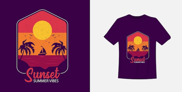 Дизайн футболки sunset summer vibes с силуэтом лодки и пальмы