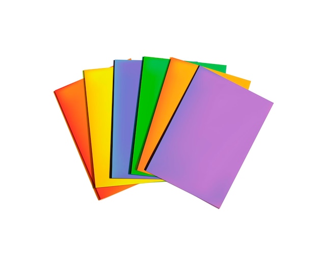 Vettore la pila di carta variopinta di vettore ha isolato le carte di colori luminosi isolate su fondo bianco