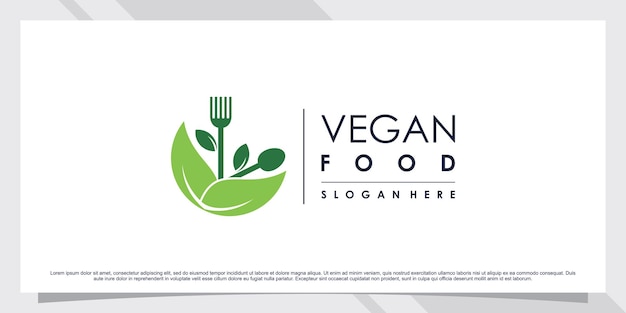 Дизайн логотипа вегетарианской еды для ресторана с вилкой, ложкой и элементом листа premium векторы
