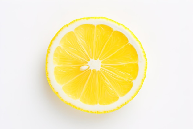 verse en heerlijke citroen geïsoleerd op witte achtergrond