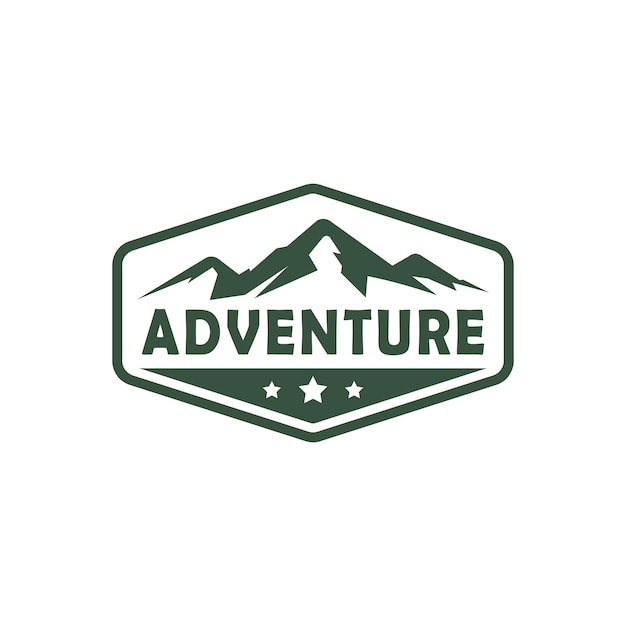 Design del logo dell'emblema dell'avventura in montagna vintage