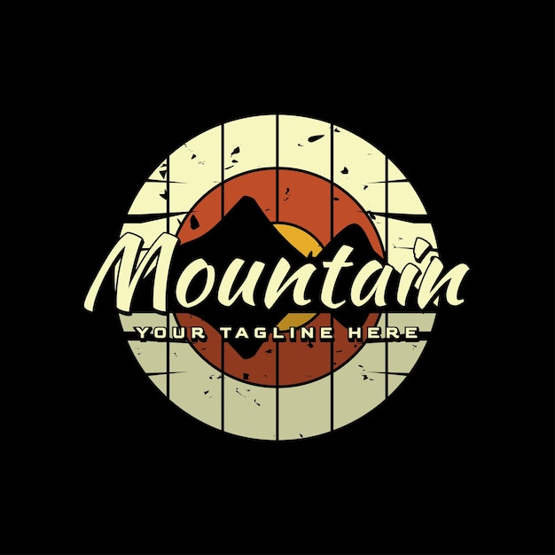 Disegno dell'emblema del logo di montagna vintage