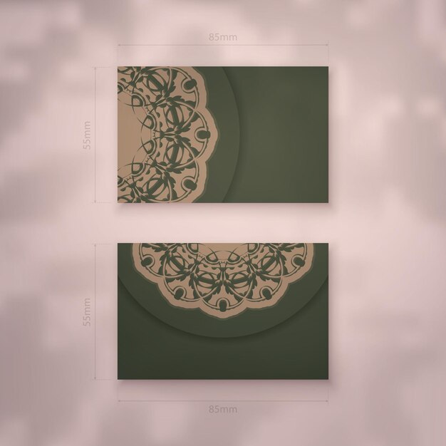 Visitekaartje in groen met een mandala in bruin patroon voor uw bedrijf.
