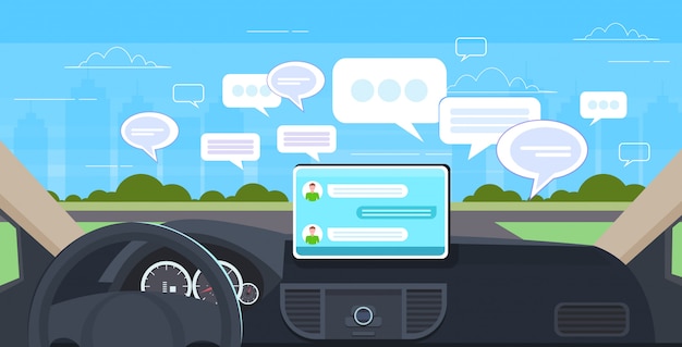 Voertuig cockpit met slimme rijhulp sociale netwerk chat bubble communicatie chatten messaging concept auto computer boord scherm moderne auto-interieur horizontaal