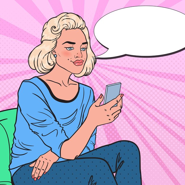 Vrouw leest SMS-bericht op Smartphone