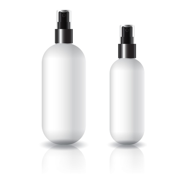 Witte ovale ronde cosmetische fles in 2 maten met zwarte sproeikop voor schoonheid of gezond product.