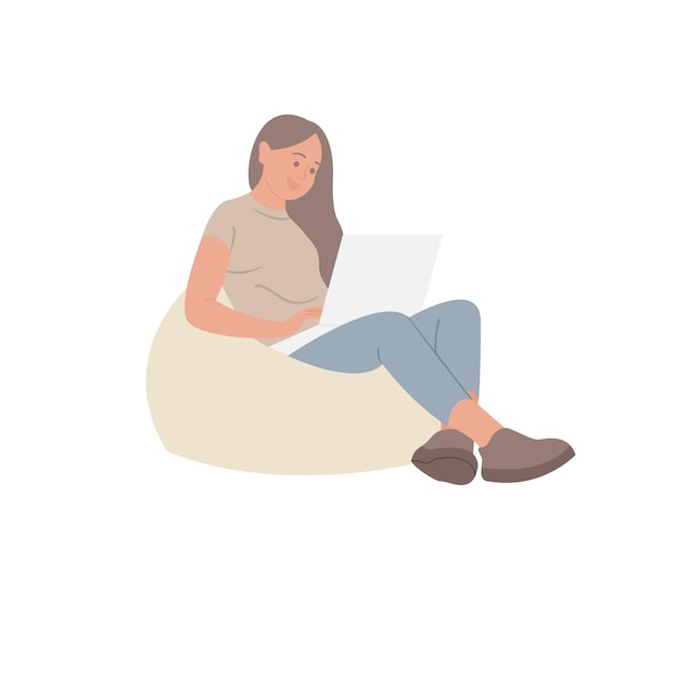 Молодая счастливая улыбающаяся женщина работает на ноутбуке, сидя на векторной иллюстрации персонажа в плоском дизайне