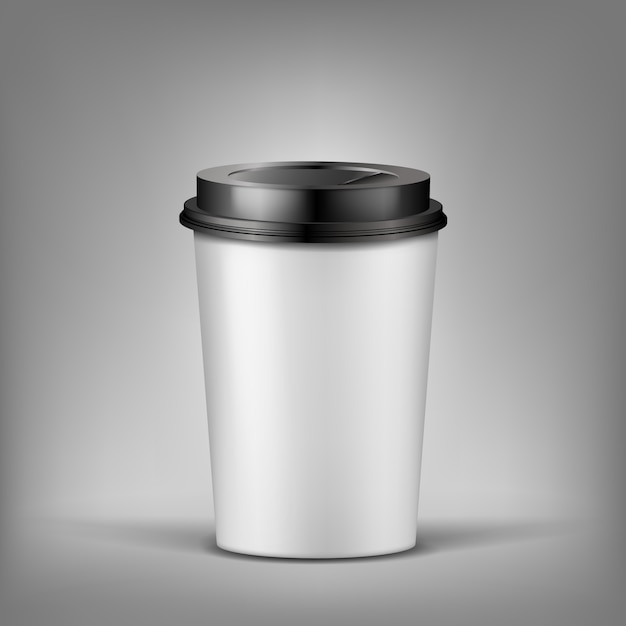 Plik wektorowy 3d realistyczna filiżanka kawy z cieniem, plastikowy pojemnik na gorący napój.