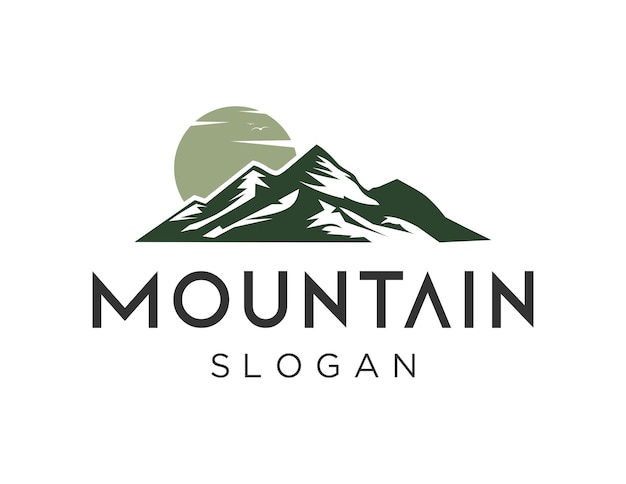 Górskie logo ze słońcem za nim