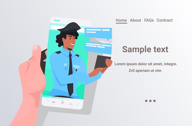 Ludzką Ręką Za Pomocą Smartfona Na Czacie Z Policjantem Podczas Połączenia Wideo