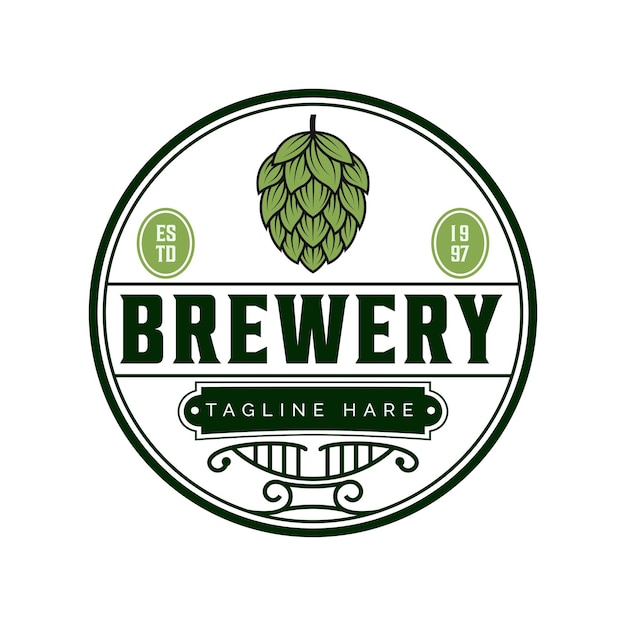 Retro vintage Whiskey Beer logo wektor z szklanym emblematem browaru etykiety opakowania