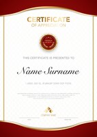 Plik wektorowy szablon certyfikatu dyplomu w kolorze czerwonym i złotym z odpowiednim obrazem wektorowym w luksusowym i nowoczesnym stylu