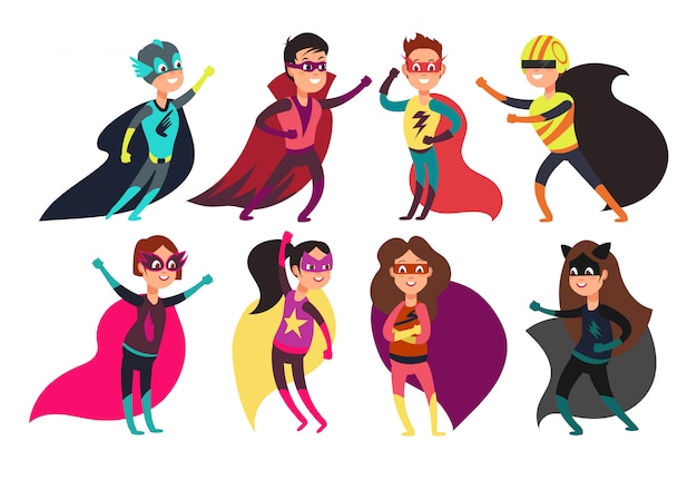Szczęśliwe Dzieci Superbohaterowie W Kolorowych Kostiumach Superbohaterów. Postaci Z Kreskówek Dzieci