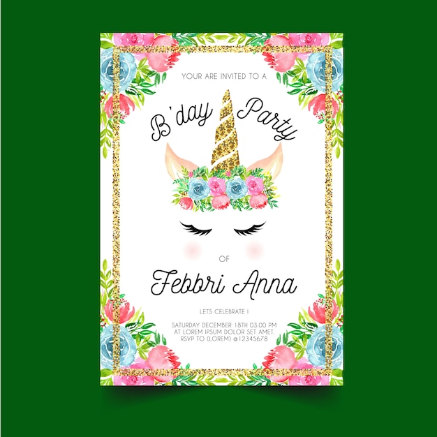Plik wektorowy zaproszenie na urodziny z rogami jednorożca i kwiatowymi koronami
