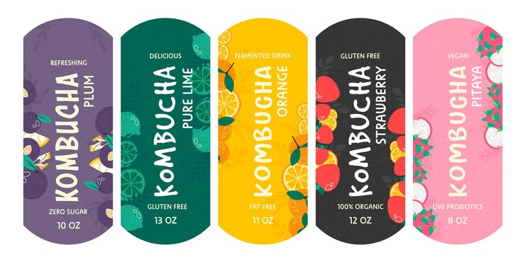Wektor zestaw jasnych naklejek dla pakietu kombucha reklama naturalnego napoju fermentowanego na ilustracji wektorowych kolekcji etykiet godło organicznego produktu wegańskiego z płaskimi kolorowymi owocami