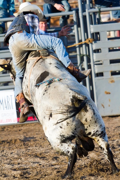 2013 Cowboy Up rodeo w Kiowa w stanie Kolorado.