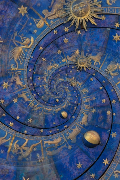 Abstrakcyjne stare koncepcyjne tło na temat mistycyzmu astrologii fantazji
