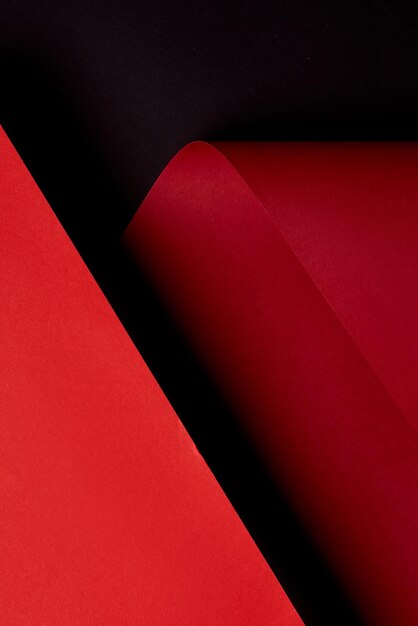 Zdjęcie abstrakcyjne tło z arkuszami papieru w odcieniach czerwieni