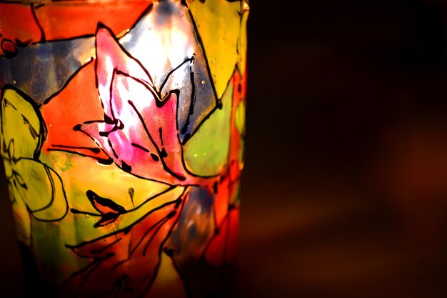 Abstrakcyjny wzór tła poplamiona farbą na zbliżenie świecznik