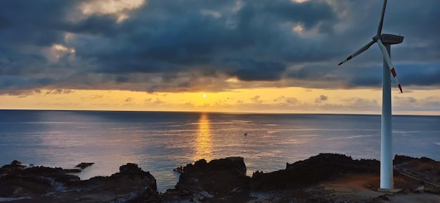 Amanecer con vistas al mar en la Palma