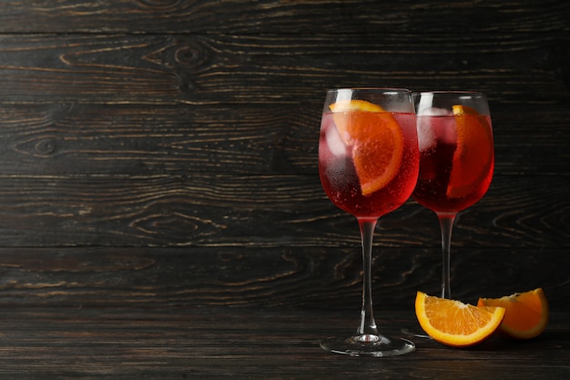 Aperol Spritz Koktajl Na Podłoże Drewniane