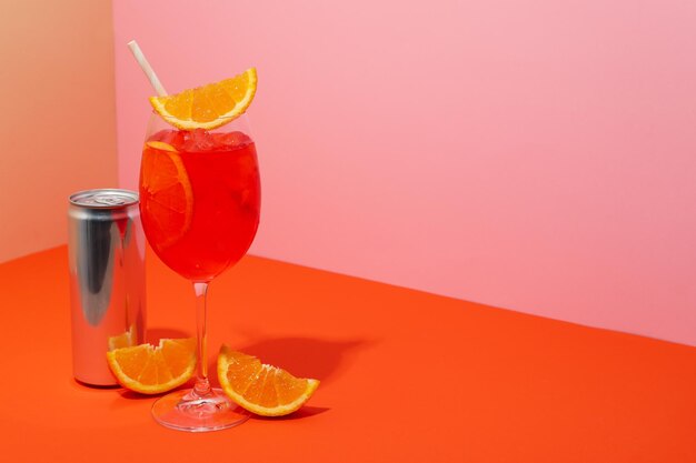 Aperol Spritz pyszny letni koktajl miejsce na tekst