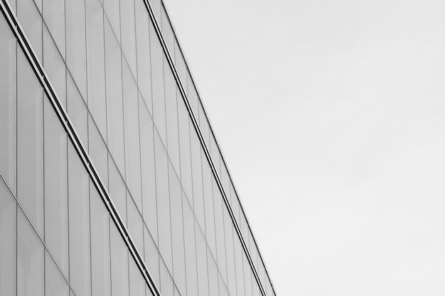 Architektura geometrii w oknie szklanym - monochromatyczne