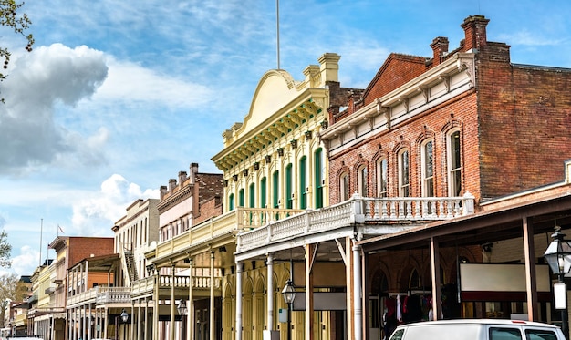 Zdjęcie architektura kolonialna w old sacramento historic district kalifornia stany zjednoczone