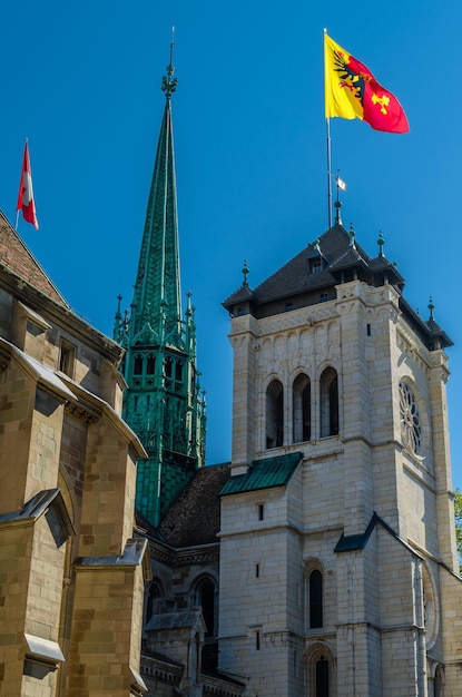 Architektura w starym mieście Genewy w Szwajcarii