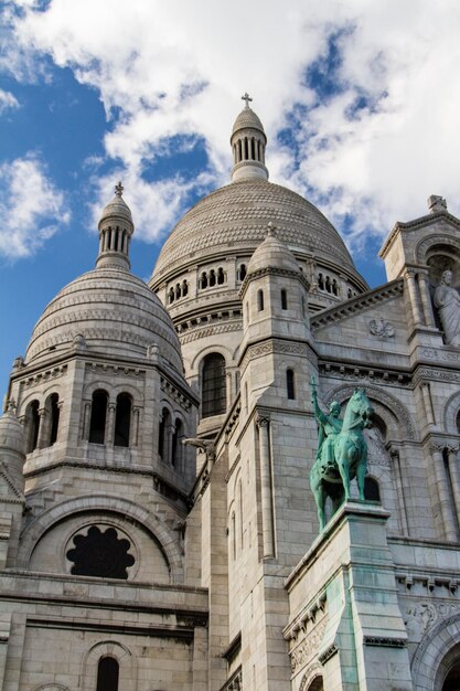 Architektura zewnętrzna Sacre Coeur Montmartre Paryż Francja