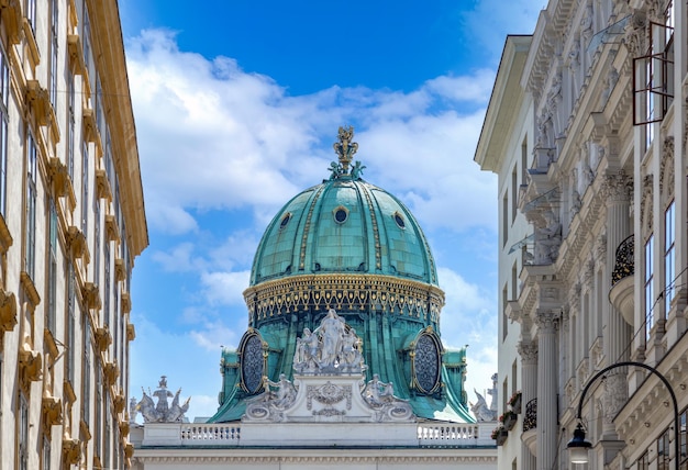 Austria Wiedeń słynny pałac Hofburg i Heldenplatz