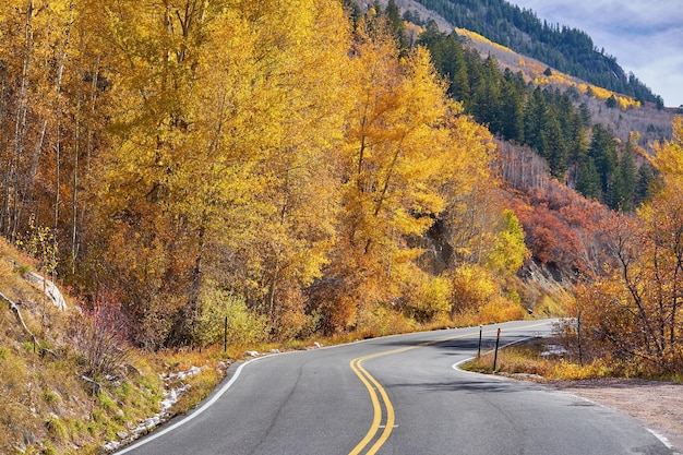 Autostrada jesienią w Colorado USA