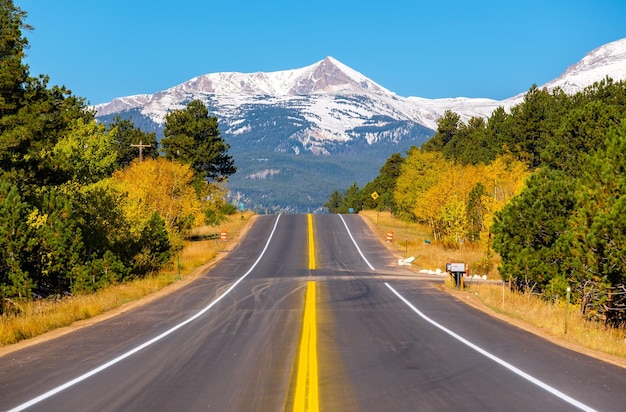 Autostrada jesienią w Colorado USA