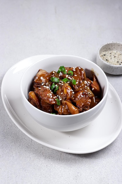 Ayam teriyaki lub Kurczak Teriyaki z sezamem