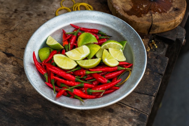 Azjatyckie Jedzenie Z Limonki I Chili?