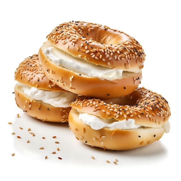 Bagels z kremowym serem kuchnia amerykańska izolowana na białym tle