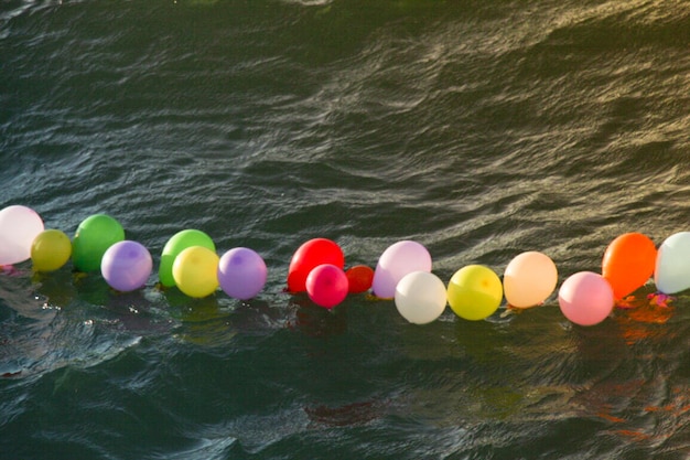 Zdjęcie balon na sznurku do strzelania na wodzie