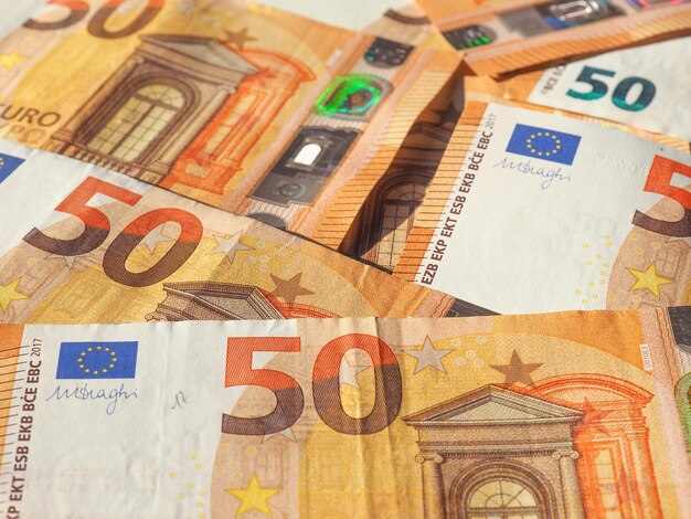 Banknoty euro, Unia Europejska