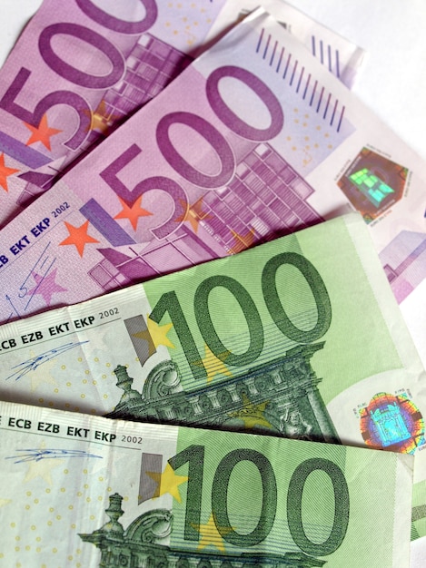 Banknoty euro, Unia Europejska